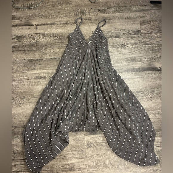 World Market Harem Jumpsuit L/XL Wide Leg Striped Embroidered Boho Festival - Picture 9 of 11